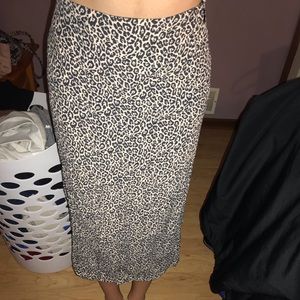 AMERICAN EAGLE cheetah midi skirt